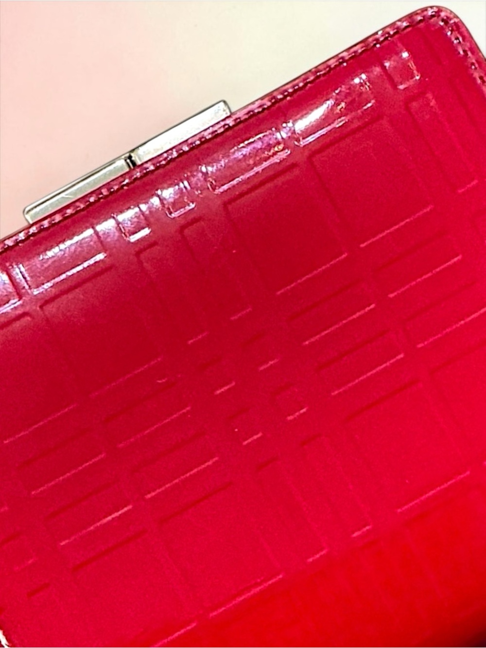 Authentic Burberry Shadow Check Patent Leather Kiss Lock Wallet Red